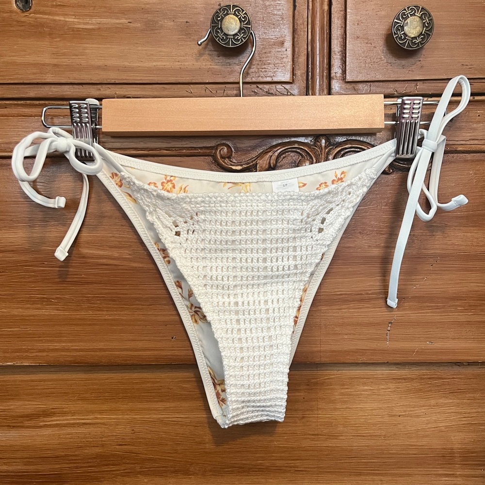 Aerie The Sunbun White Crochet Bikini Bottom